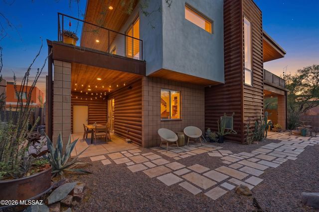 10501 E Eleanor Maldonado Place, Tucson, AZ 85747