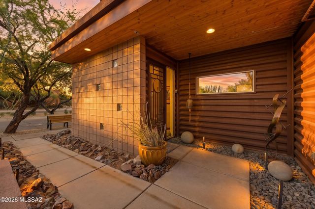 10501 E Eleanor Maldonado Place, Tucson, AZ 85747