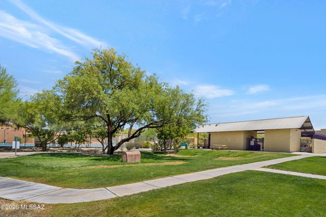 10501 E Eleanor Maldonado Place, Tucson, AZ 85747