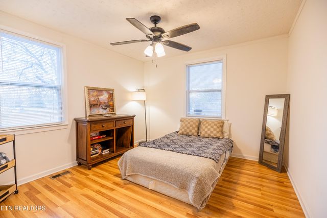 4603 Garden Drive, Knoxville, TN 37918