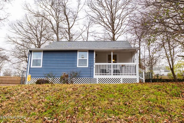 4603 Garden Drive, Knoxville, TN 37918