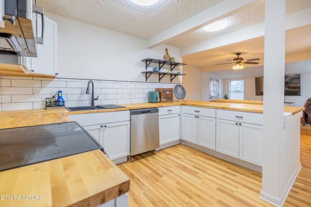 4603 Garden Drive, Knoxville, TN 37918