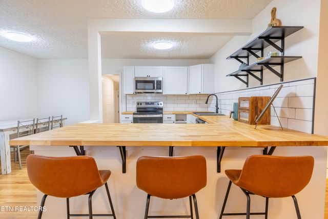 4603 Garden Drive, Knoxville, TN 37918