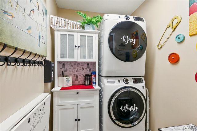 2330 Cross Creek, Tuscaloosa, AL 35404