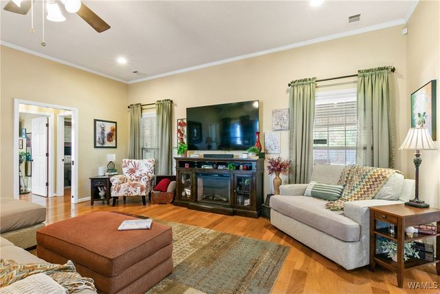 2330 Cross Creek, Tuscaloosa, AL 35404