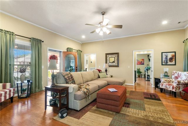 2330 Cross Creek, Tuscaloosa, AL 35404