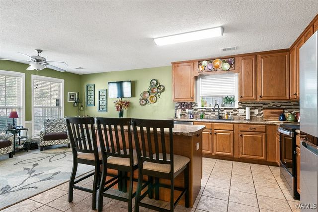 2330 Cross Creek, Tuscaloosa, AL 35404