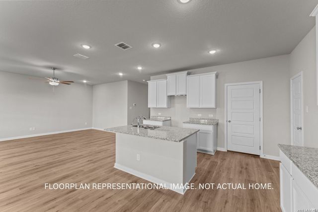 13503 Piscina Avenue, San Antonio, TX 78222