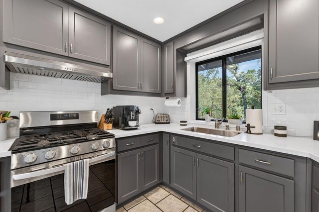 6845 Auburn Folsom Rd, Granite Bay, CA 95746