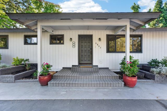 6845 Auburn Folsom Rd, Granite Bay, CA 95746