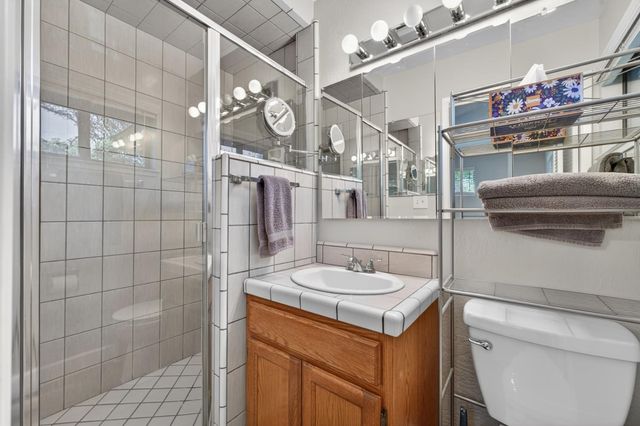 6845 Auburn Folsom Rd, Granite Bay, CA 95746