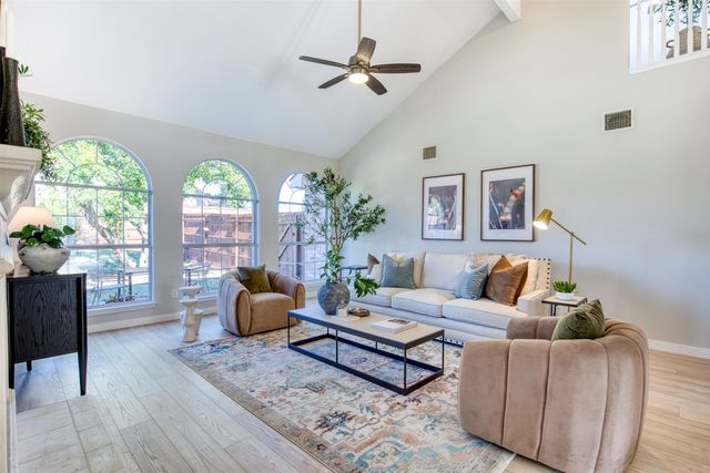 5202 Orlando Circle, Rowlett, TX 75088