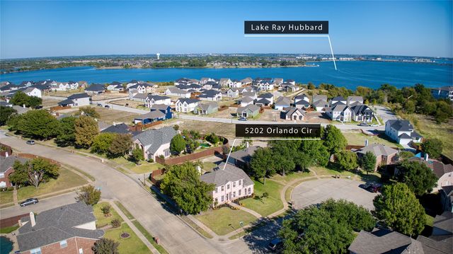 5202 Orlando Circle, Rowlett, TX 75088