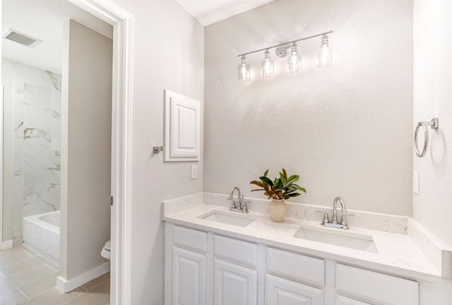 5202 Orlando Circle, Rowlett, TX 75088