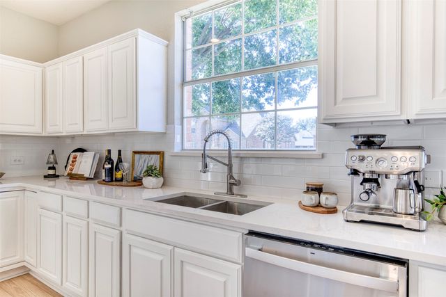 5202 Orlando Circle, Rowlett, TX 75088