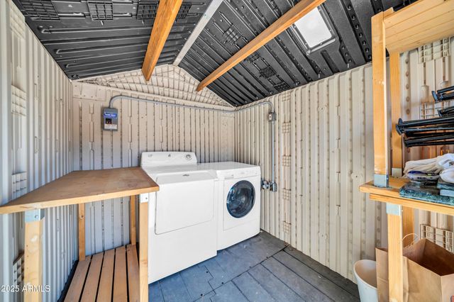 1448 E ROYAL PALM Road, Phoenix, AZ 85020