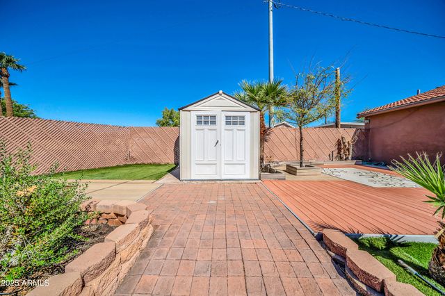 1448 E ROYAL PALM Road, Phoenix, AZ 85020