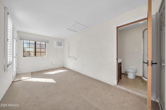 1448 E ROYAL PALM Road, Phoenix, AZ 85020