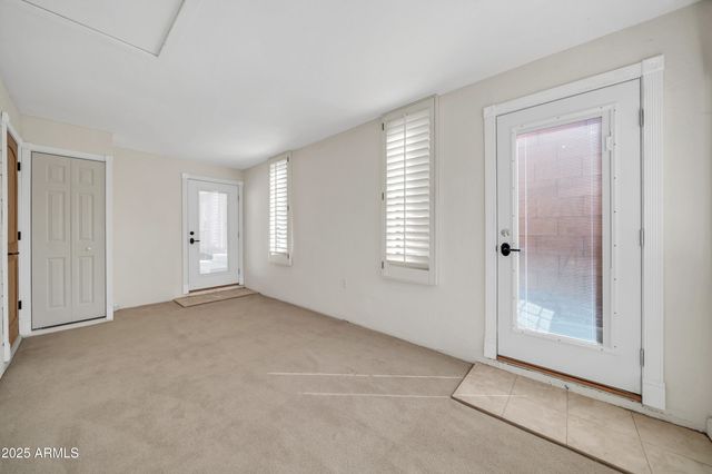 1448 E ROYAL PALM Road, Phoenix, AZ 85020