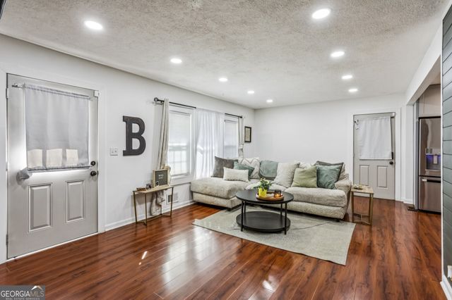 5430 Carol Circle SW, Mableton, GA 30126