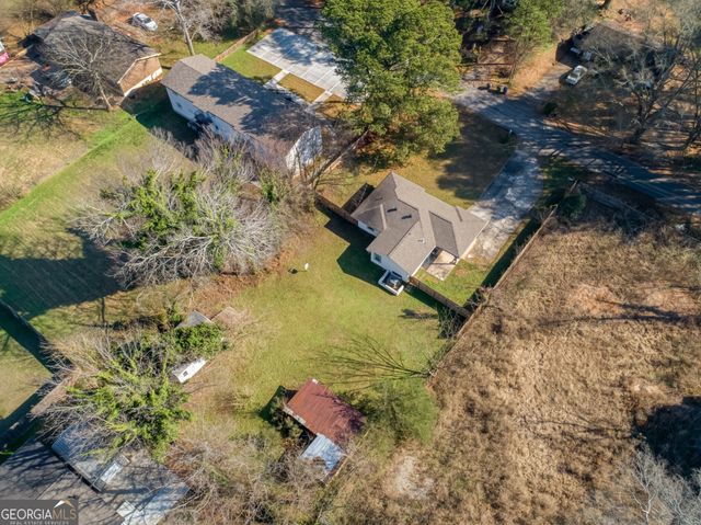 5430 Carol Circle SW, Mableton, GA 30126