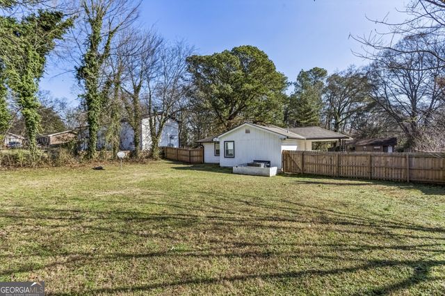 5430 Carol Circle SW, Mableton, GA 30126