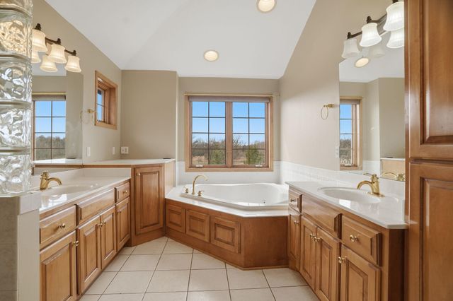 3050 Becker Road, Independence, MN 55359