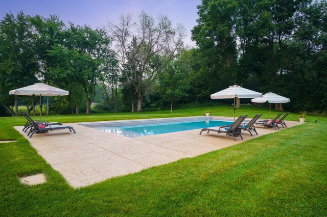 3050 Becker Road, Independence, MN 55359
