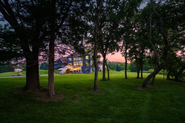 3050 Becker Road, Independence, MN 55359