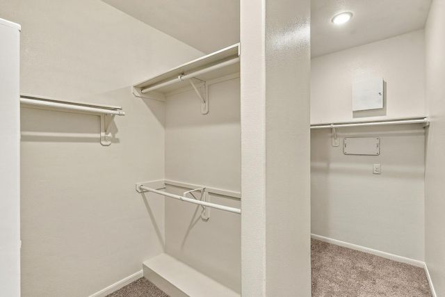 632 Kickapoo Court, Webster, TX 77598