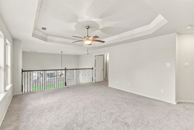 632 Kickapoo Court, Webster, TX 77598