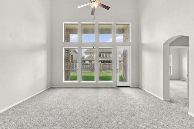 632 Kickapoo Court, Webster, TX 77598