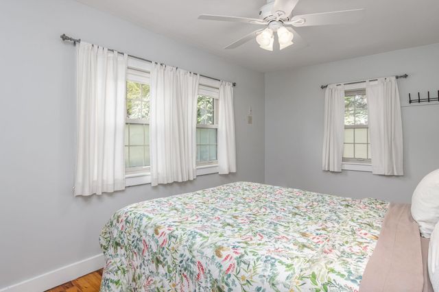 39 Dearborn Avenue, Hampton, NH 03842