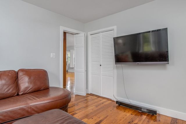39 Dearborn Avenue, Hampton, NH 03842