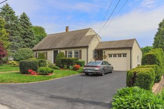 39 Dearborn Avenue, Hampton, NH 03842