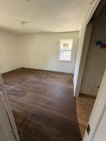 2306 Greenland Drive, Dallas, TX 75228