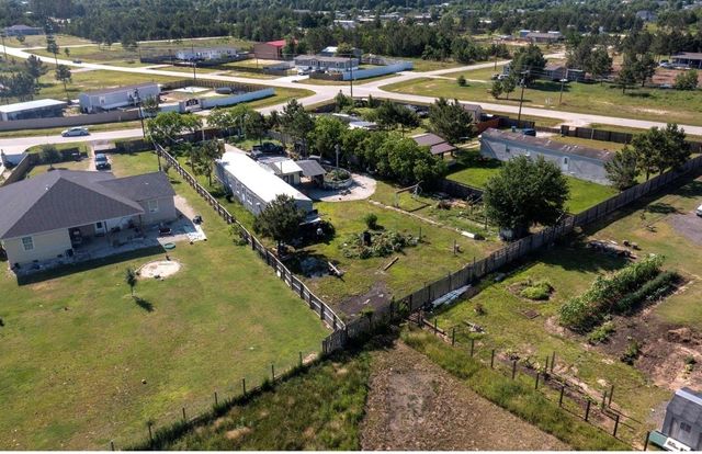 220 Road 5109, Cleveland, TX 77327