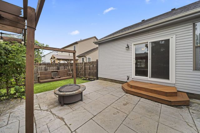 5924 Heritage Farms Drive, Hilliard, OH 43026