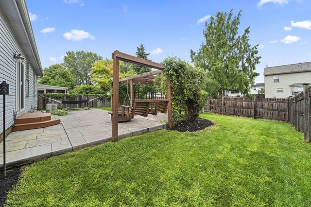 5924 Heritage Farms Drive, Hilliard, OH 43026