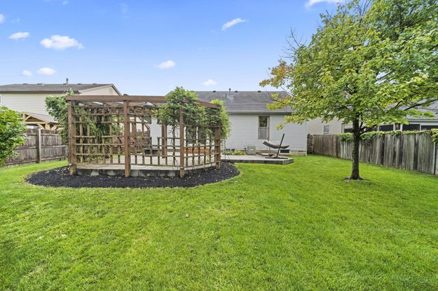 5924 Heritage Farms Drive, Hilliard, OH 43026