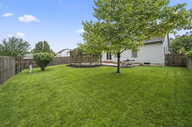 5924 Heritage Farms Drive, Hilliard, OH 43026