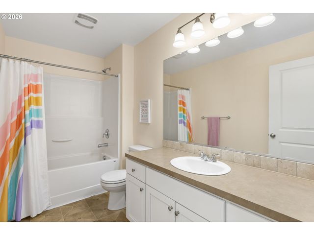 1067 PARKSIDE Ave, Forest Grove, OR 97116