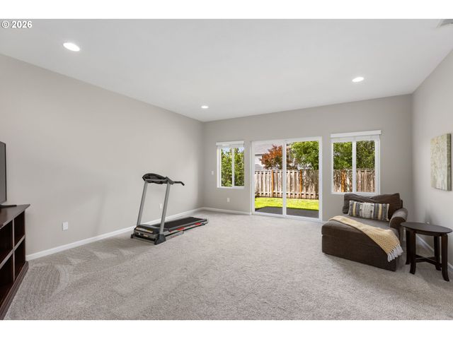 1067 PARKSIDE Ave, Forest Grove, OR 97116