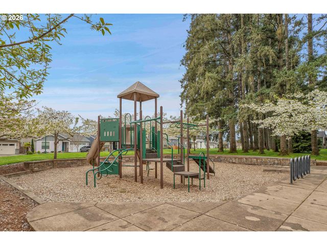 1067 PARKSIDE Ave, Forest Grove, OR 97116