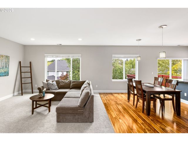 1067 PARKSIDE Ave, Forest Grove, OR 97116