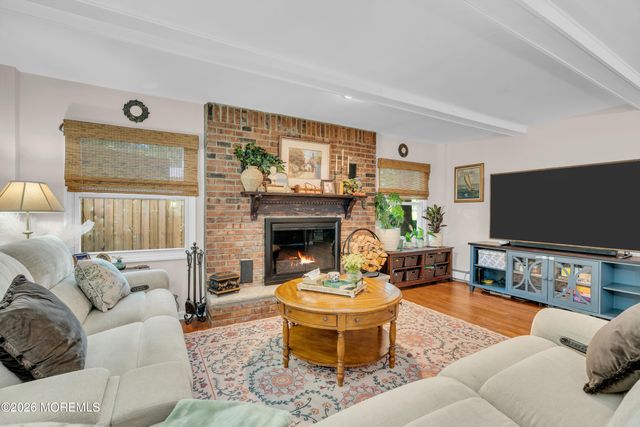 186 Van Brackle Road, Aberdeen, NJ 07747