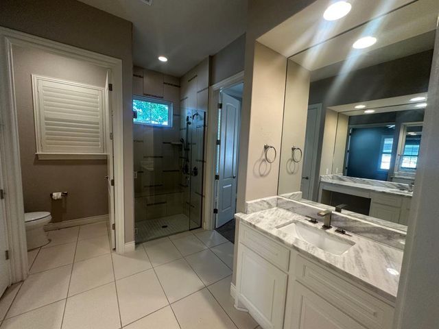 210 Versilia CIR, Lakeway, TX 78734