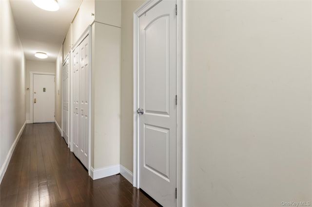 13605 Sanford Avenue 4Q, Flushing, NY 11355