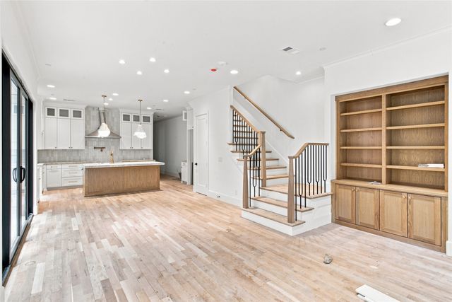 4430 Glenwick Lane, University Park, TX 75205