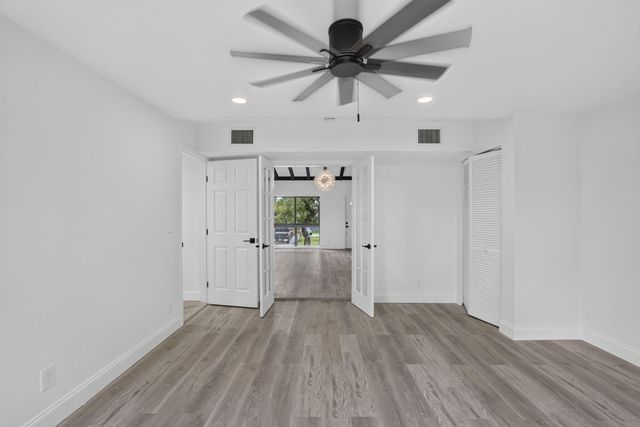 1701 SW 4TH Court, Fort Lauderdale, FL 33312